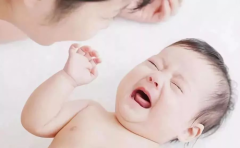 宝宝太小顽痰难排出，有中药猴枣散止咳祛痰好睡眠