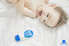 Ollywise推出高级婴幼儿化妆品品牌MAMA VERT